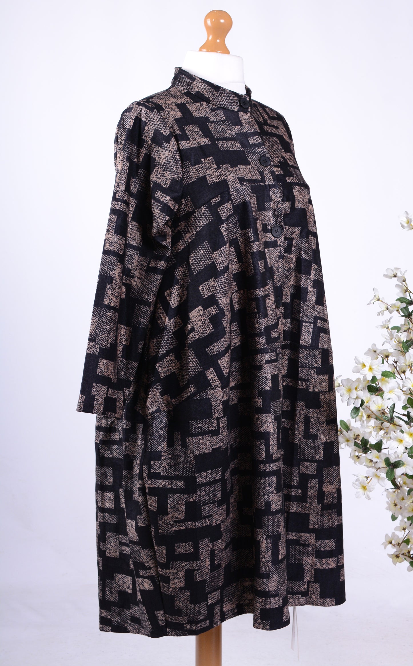 Neslay Jacket Dress Lagenlook Black Beige - B182