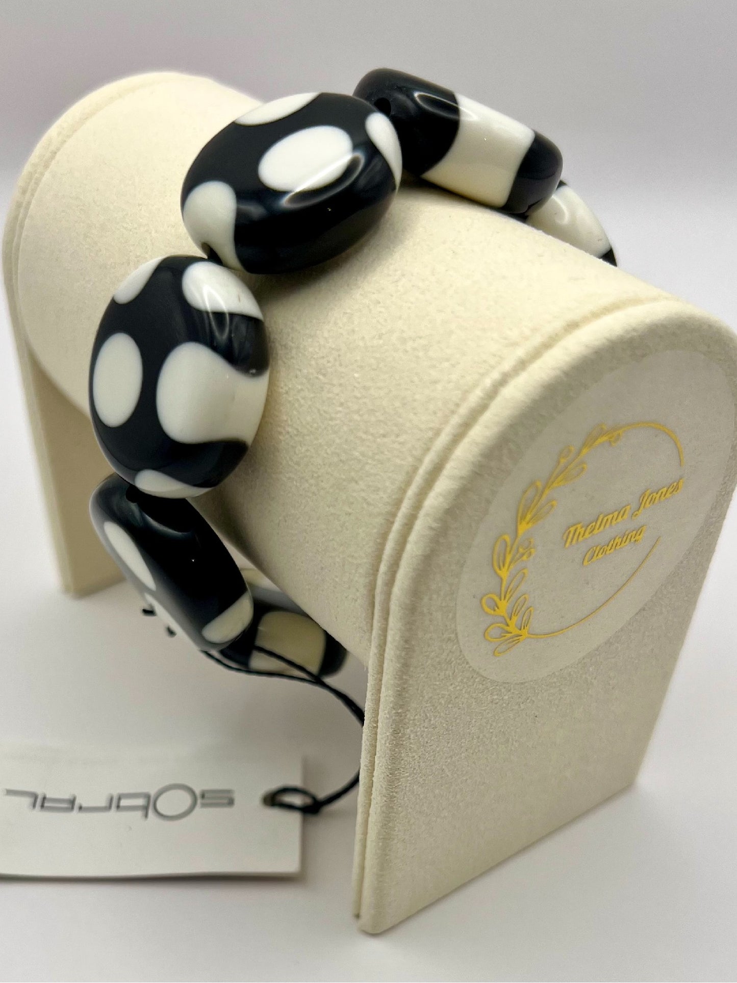 Sobral Yoi Dots Resin Beaded Necklace & Bracelet Set Lagenlook Black and White